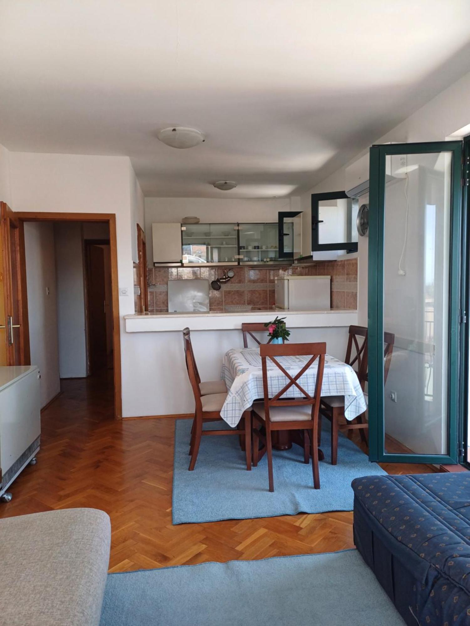 Sea Breeze Apartment Budva